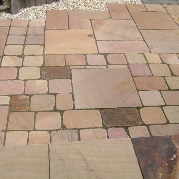 Supplier of Brown Cobbles