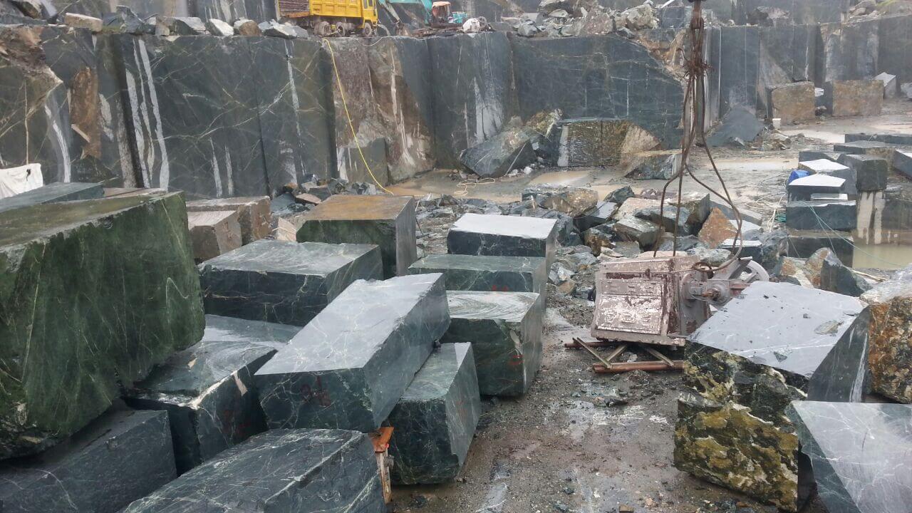 Manufacturer of Green Marble in India