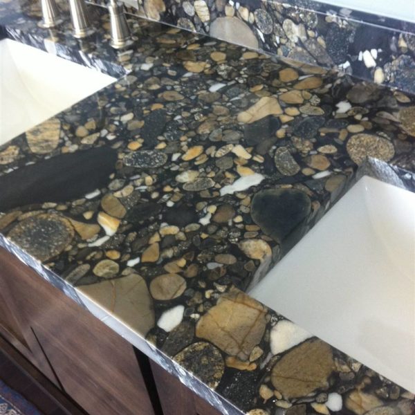 Exporter of Pebble Black Granite1